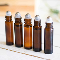Flacon en verre ambré givré avec bille roll-on pour parfum et huile essentielle