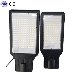 Ultra sottile LED luce <span class=keywords><strong>di</strong></span> inondazione 100W Multi potere <span class=keywords><strong>di</strong></span> dissipazione <span class=keywords><strong>di</strong></span> calore resistente alle intemperie per il campo sportivo commerciale della <span class=keywords><strong>città</strong></span> strada - Product Image 1
