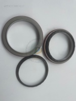 Suku Cadang Mesin OEM ZCEC QSK38 OIL SEAL 3095278 Rakitan Seal Oli Poros Engkol Depan, Rakitan Seal Oli Depan Poros Engkol