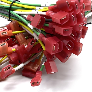 Arnés de Cables Multicolor Personalizado con Terminales de Horquilla Aislados Rojos para Conexión de Cableado Interno de Electrodomésticos - Product Image 5