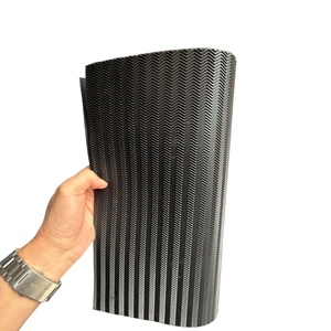 Semelle en caoutchouc à haute adhérence à motif chevrons, feuille de protection pour semelle, matériau de remplacement pour adhérence au sol, faible MOQ - Product Image 4