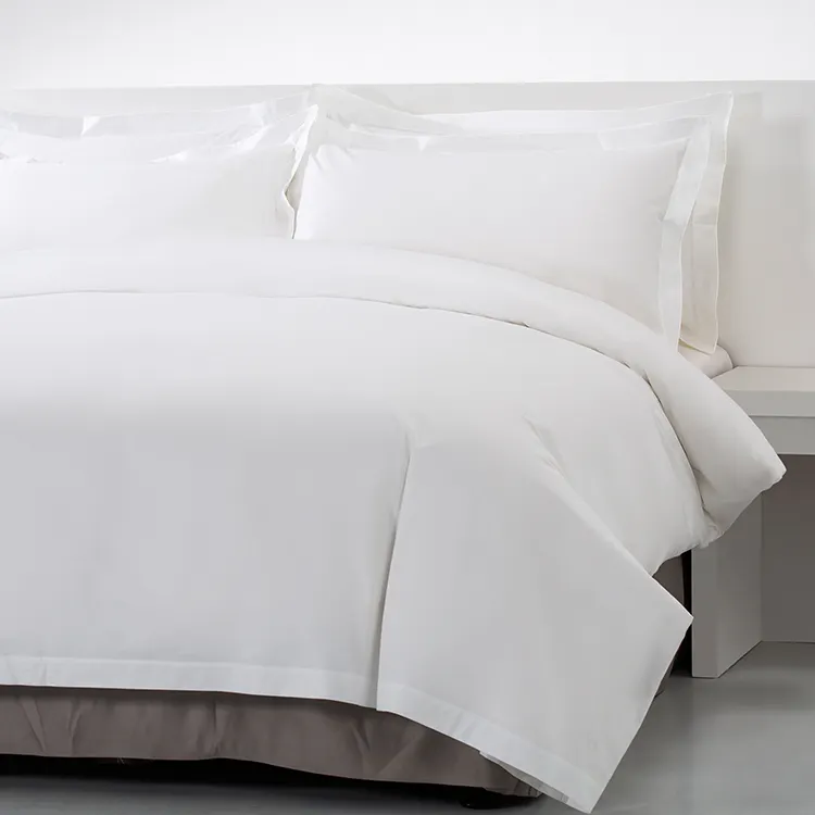 흰색 침대 시트와 베갯잇 디자이너 이불 커버 호텔 맞춤 세트
