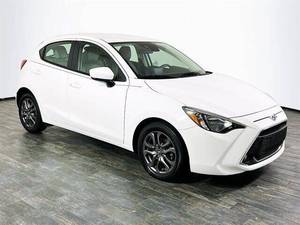 รถยนต์มือสอง Toyota Yaris Hatchback LE Leather Dark FWD 4 ประตู พวงมาลัยซ้าย ปี 2020 ล้อแม็ก R19 สำหรับขาย - Product Image 5