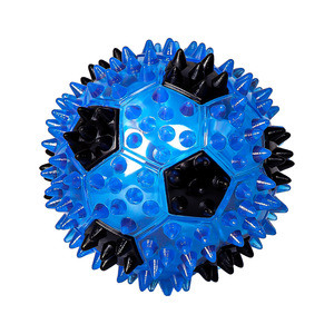Jouets pour chiens, jouets pour animaux de compagnie, ballons de football sonores en TPR durables, jouets d'auto-entretenissement, jouets pour nettoyer les dents, fournitures pour chiens. - Product Image 1