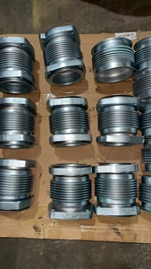 Nouveau groupe électrogène SR4B avec générateur à soufflets, moteur 6HH1, type piston - Pièces de machines de construction 11kg - Product Image 5