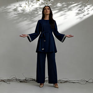 Robe Abaya élégante en polyester patchwork sur mesure pour femmes musulmanes, fournisseur OEM en gros - Product Image 4