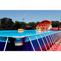 Piscine hors sol rectangulaire à structure en acier, adaptée à une utilisation familiale en extérieur