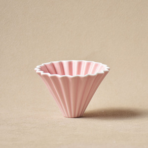 Filtre à café en porcelaine émaillée arc-en-ciel multicolore Origami, filtre à café à dégoulinement manuel à sept couleurs, tasse à gâteau, filtre à café - Product Image 6