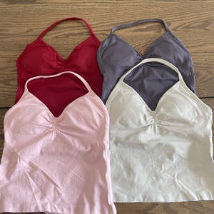 <span class=keywords><strong>Set</strong></span> Sportivo da <span class=keywords><strong>Palestra</strong></span> a 2 Pezzi con Logo Personalizzato, Top Lungo con Spalline e Pantaloncini Senza Cuciture con Effetto Scrunch, <span class=keywords><strong>Abbigliamento</strong></span> Yoga - Product Image 3