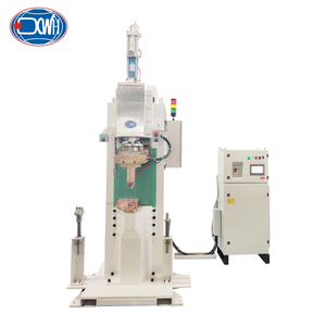 50 Kva Aluminio Metal Acero China Hecho Neumático Pie 3Mm Resistencia Soldador Tanque de aceite Máquina de soldadura para tapa de llenado de combustible - Product Image 2