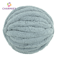 Fil chenille Charmkey Super Chunky 100% polyester, épais et moelleux, pour tricot artisanal et couvertures DIY