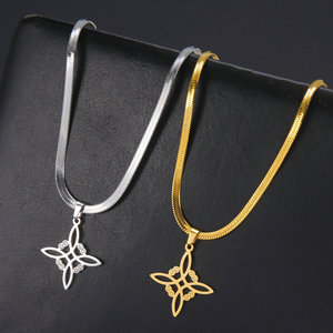 Collier à double pendentif en acier inoxydable simple Chaîne de clavicule Tendance Étoile à cinq branches Noeud de sorcière Conception creuse pour hommes femmes - Product Image 3