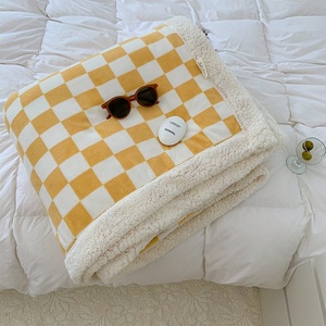 Manta de Cama de Lana de Leche con Diseño de Cuadros, Acogedora, Suave, para el Hogar, al Mejor <span class=keywords><strong>Precio</strong></span> en Existencia - Product Image 6