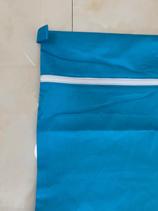 Free Sample Lightweight Fabric <b>Pet</b> Carrier Crate with Fleece <b>Mat</b> and <b>Food</b> Bag - Product Image 5