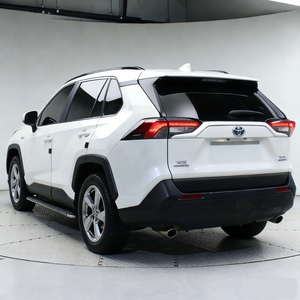 Toyota RAV4 Hybride AWD Automatique 2012, un seul propriétaire, excellent état, faibles frais de carrosserie, voiture familiale parfaite et fiable - Product Image 1