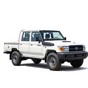 Land Cruiser LC79 Pickup 2022, 4.5L 4x4 Diesel, Doppia Cabina, 6 Posti, Cerchi R18, Aria Condizionata Automatica, Guida a Sinistra - Product Image 1