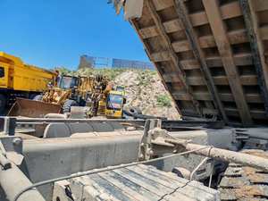 Qualité Exceptionnelle pour Camion Benne Minier XG105 Modèle 2024 Robuste à Corps Large avec Pompe et Moteur pour Carrière et Exploitation Minière en Cavity Ouverte - Product Image 6