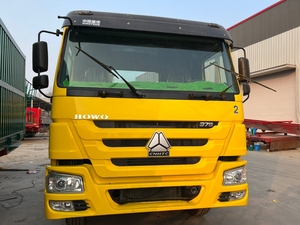 Camion tracteur d'occasion Sinotruk Howo NX 6x4, cabine à toit plat, conduite à gauche, diesel Euro 2, 351-450 CV, 31-40 tonnes, usage intensif - Product Image 5