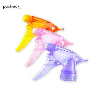 Pompe à mousse écologique en plastique PP de 28 mm du fabricant avec déclencheur à pression manuelle pour le nettoyage domestique et l'utilisation en jardin - Product Image 1