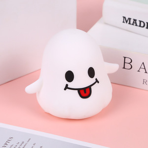 Juguete Blandito de Fantasma Luminoso de Halloween, Lindo Juguete LED Brillante de Fantasma para Aliviar el Estrés, Ideal para Recuerdos de Fiesta al por Mayor - Product Image 4