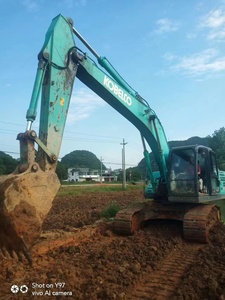 สินค้ามาใหม่ 20 ตัน รถขุดมือสองที่ยอดเยี่ยมต้นฉบับญี่ปุ่น kobelco SK200-10 เครื่องขุดในราคาต่ํา - Product Image 4
