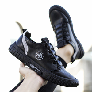 Nouvelles baskets de sport de créateur 2026 à lacets, légères et respirantes, style décontracté pour homme, chaussures de marche et de tennis - Product Image 3