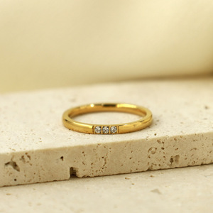 Simple Design Micro Diamond Index Ring 316 Stainless Steel Gold Plated Women's Jewelry Gift - Product Image 2