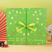 Calendrier de l'avent en papier cartonné de luxe personnalisé emballage vide de cadeau cosmétique de beauté avec chaussettes compte à rebours pour boîte de Noël