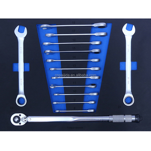 ชุดเครื่องมือช่างแบบใช้มือ 245 ชิ้น OEM ชุดประแจขันหัวขยาย <span class=keywords><strong>ไขควง</strong></span>ดอกจัน กรรไกร ค้อน ชุดเครื่องมือซ่อมรถยนต์ - Product Image 2