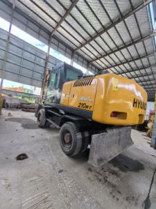 Used <b>TIRE</b> <b>Excavator</b> Hyundai 210w-7 <b>Excavator</b> Used hyundai Wheel <b>Excavator</b> 210w-7 210w-9 for Sale - Product Image 3