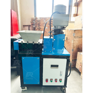 Petite machine industrielle de broyage et de déchiquetage à double arbre pour le recyclage du bois, de la biomasse, du textile et du verre - Product Image 4