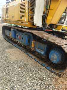 Bauer GB46 Hydraulic Diaphragm <b>Grab</b> Wall 2015 Used GB30 GB24 GB46 GB50 Trenching <b>Machine</b> with Engine High Efficiency - Product Image 3