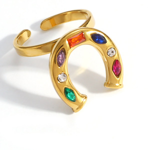 แหวนรูปทรงเกือกม้าประดับเพชรและเพทายหลากสี ชุบทอง 18K ดีไซน์เปิดสำหรับผู้หญิงใส่ได้ทุกวัน - Product Image 5