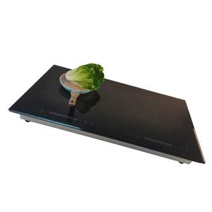 Table de cuisson à induction encastrable avec commande à glissière et 9 niveaux de puissance - Product Image 1