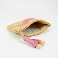 Pochette zippée en paille de raphia au crochet faite à la main personnalisée OEM petit coeur broderie dames à la mode été B amour pochette en paille