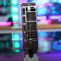 Serveur de station de travail pour l'entraînement de l'inférence IA avec carte graphique GPU RTX 3060