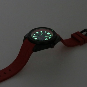 ขอบนาฬิกา SKX007 รุ่นใหม่ ดีไซน์ปรับปรุง วัสดุสแตนเลสสตีล พร้อมจุดเรืองแสง กระจกแซฟไฟร์แบบแบน และขอบนาฬิกาแบบติดตั้งถาวร - Product Image 3