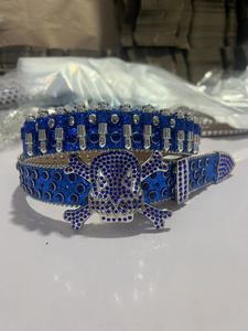 Fabrika satış çıtçıt kovboy kemeri moda kemer kafatası ve kemik toka kristal kafatası tam elmas çivili Metal Y2k kemer