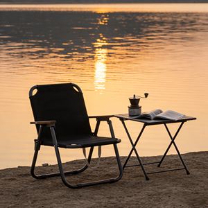 Chaise de camping pliable légère et portable, chaise longue de <span class=keywords><strong>plage</strong></span> confortable avec sangle de transport, chaise d'extérieur durable pour le camping - Product Image 1