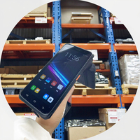 Lecteur portable RFID UHF longue portée IP67 Android 11 9000 mAh avec étiquettes de cartes RFID pour l'élevage en stock