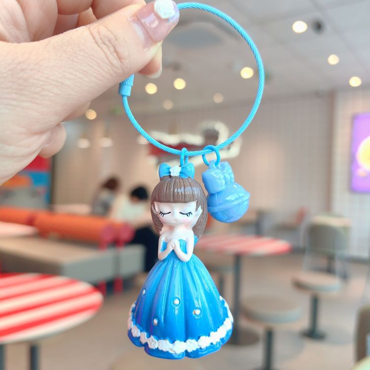 Cartoon Wish Flower Princess Dolls - Cute Resin Key Chains