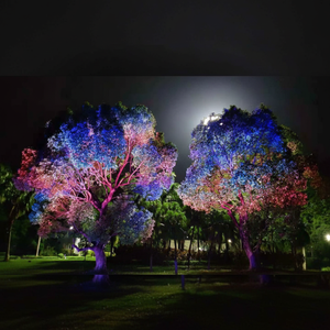 Iluminación de árboles con clasificación IP65 para calles comerciales y escenas festivas al aire libre - Product Image 1