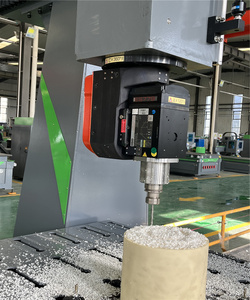 5軸自動<span class=keywords><strong>CNC</strong></span>彫刻機3Dフォーム木材彫刻ATCスピンドルシンテック制御金型製造装置 - Product Image 5