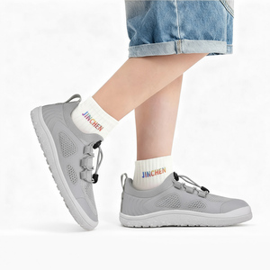 Chaussures de sport respirantes pour enfants JINCHEN, pieds nus, large boîte à orteils, 0 drop, plates, tricotées, à enfiler, éclairées - Product Image 6