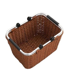 Petits paniers tissés pliables mignons de panier de pique-nique en plastique pour le stockage pour des pique-niques - Product Image 1