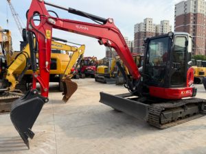 Excavadora de cadenas Kubota KX163 usada de fácil manejo, excavadora pequeña para trabajos de excavación agrícola y trabajos de servicio en carreteras locales - Product Image 1