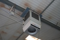 Climatiseur industriel à toit haut et système HVAC sans conduit AirTS : ventilation décentralisée optimale pour les grands espaces