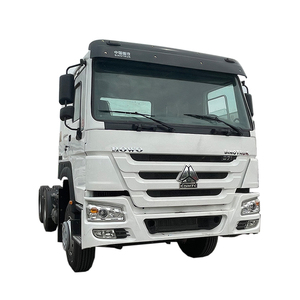 Camion tracteur HOWO 371HP 6x4, tête de remorque poids lourd, conduite à gauche, pour transport de conteneurs, à vendre - Product Image 1
