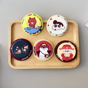 ที่วางโทรศัพท์แม่เหล็กแบบมีถุงลมนิรภัย รูปการ์ตูนน่ารัก ลายเพนกวิน กระต่าย แมว ดัชชุนด์ ลูกสุนัข ใช้ได้กับโทรศัพท์ทุกรุ่น ปรับได้ ยืดหยุ่นได้ - Product Image 2