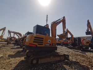 Maquinaria de excavadora de segunda mano de alta calidad, peso operativo de 6 toneladas con motor de núcleo y motor vendido a un precio bajo - Product Image 2